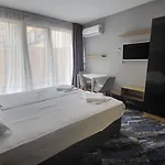 Marina Apartment *