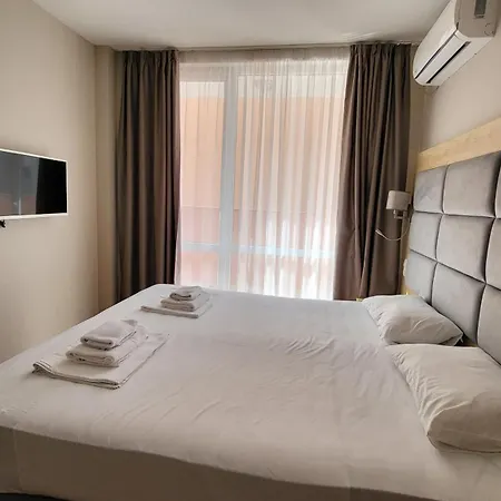 Marina Apartment *