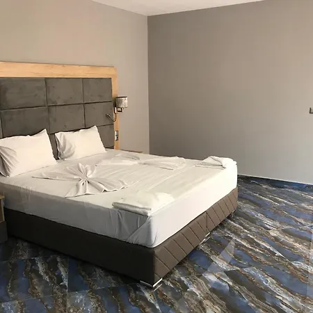 Marina Apartment *